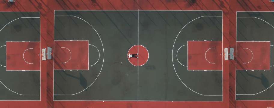 6 Reasons How Multigrass Synthetic Turf Improves Player Performance in Basketball
